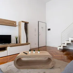 Loft2 Via Morosini Centro - Ixihome , Varese Italia