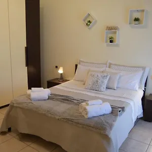 Vacanze Sofia House , Capannori Italia